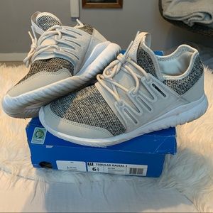 Adidas Tubular Radial Cream